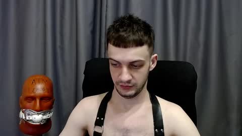 Sir Damien online show from March 20, 3:10 am