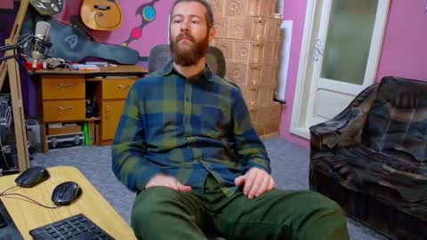 I am The Fourth and only Sir. Pelo online show from December 19, 12:35 pm