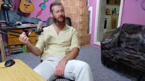I am The Fourth and only Sir. Pelo online show from July 9, 5:06 pm
