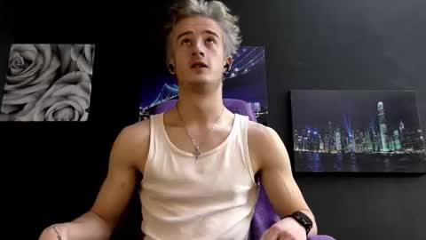 SirReedy online show from March 20, 6:06 am