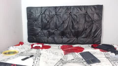 Snapshot of sirryant chatting on October 1, 4:38 am SIR RYANT online show from October 1, 4:38 am