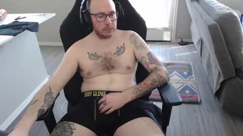 Snapshot of sirscotty831 chatting on March 9, 11:35 pm Sir Scotty online show from March 9, 11:35 pm