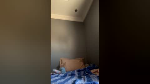 sissymaria03 online show from May 3, 11:46 am
