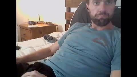 Snapshot of six2midnight312 chatting on December 10, 4:24 am six2midnight312 online show from December 10, 4:24 am