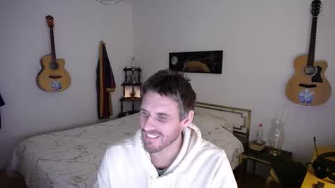 skatejocke online show from October 19, 7:17 pm