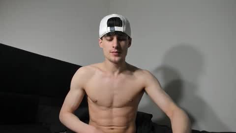 skinnyguywithbigd online show from December 5, 3:02 am