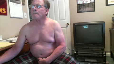 skn1960e online show from June 26, 3:25 pm