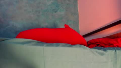 sky_wild online show from February 1, 3:16 am