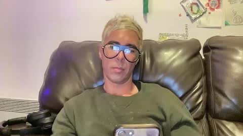 IAN HARD online show from March 17, 4:42 pm