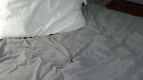 Skylrblue online show from October 4, 12:38 am