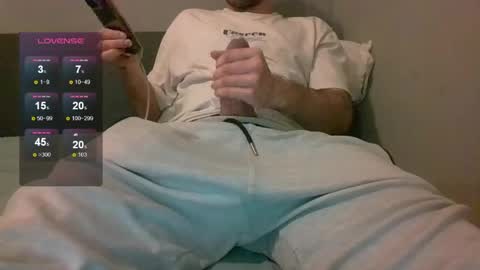 sleepless19 online show from April 25, 9:12 pm