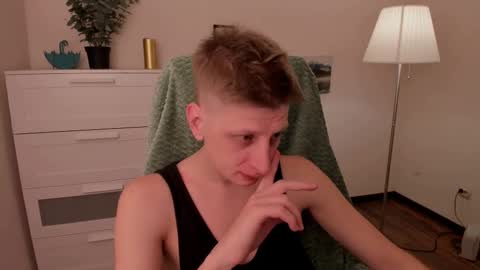 Andy online show from November 15, 8:33 pm