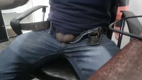 slimjimorange9 online show from October 3, 7:19 pm