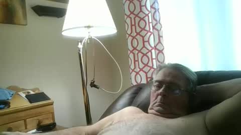 slippery_duck online show from February 14, 5:19 pm