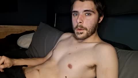 slutsandblunts online show from February 24, 4:35 am