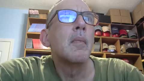 sluttyslave81 online show from December 5, 9:38 am