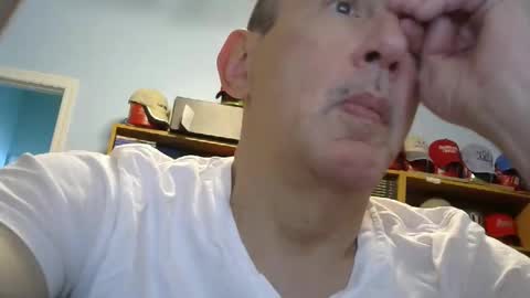 sluttyslave81 online show from January 11, 3:27 pm