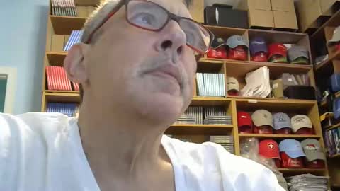 sluttyslave81 online show from September 17, 3:02 pm