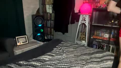 slytherinboy_01 online show from September 13, 3:57 pm