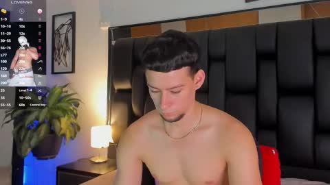 Jade Smiith online show from October 1, 11:30 pm