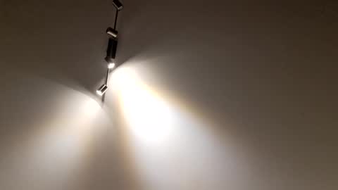 Smokeandwatching online show from September 18, 2:13 am