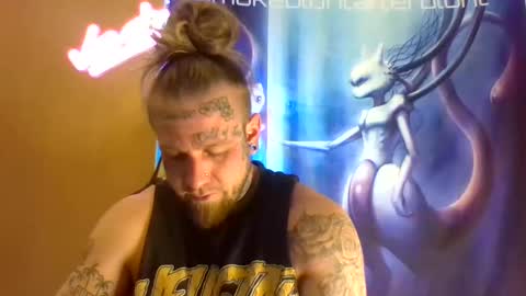 smoke online show from March 3, 2:02 pm