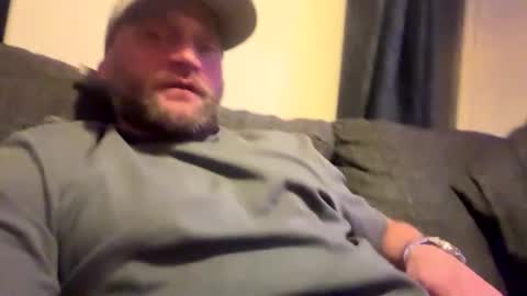 smokefet2 online show from April 18, 10:53 pm