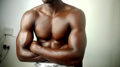 papi online show from April 1, 5:42 am