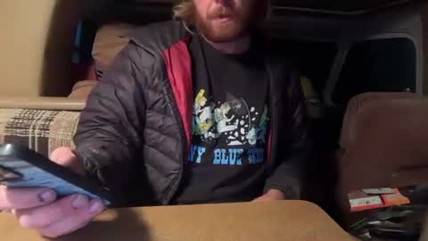 snowtrooper888 online show from November 11, 12:04 am