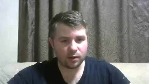 Snapshot of snowyqred chatting on October 28, 5:59 pm Arthur online show from October 28, 5:59 pm