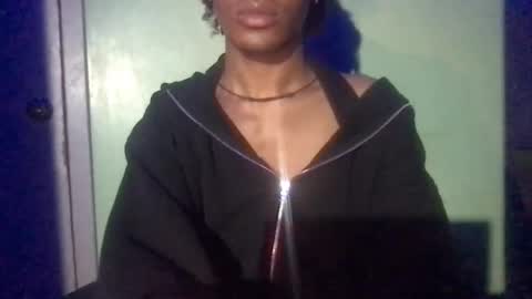 SolaceEve online show from February 22, 4:18 am