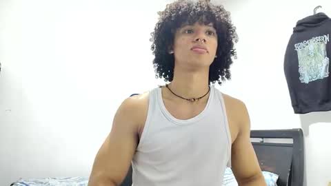 Hi Im Weller Check my Bio  online show from February 25, 5:19 am