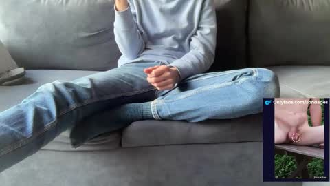 Sondages online show from February 12, 12:11 pm