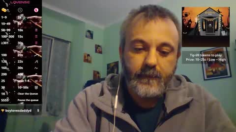 Snapshot of sonoboris chatting on October 22, 7:49 pm sonoboris online show from October 22, 7:49 pm