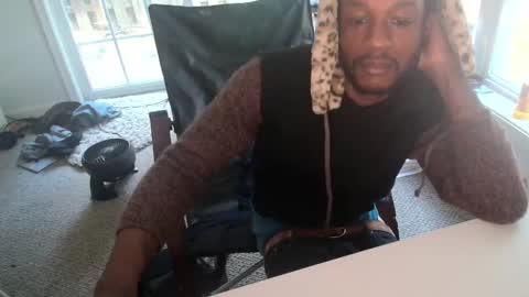 sorryicum online show from December 2, 3:45 pm