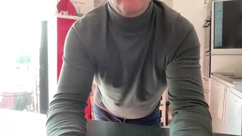 soumisanal2013 online show from November 18, 12:42 pm