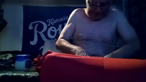 sparkyspeedway online show from October 14, 2:51 am