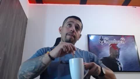     online show from November 25, 5:31 am