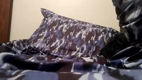 Snapshot of spazzy2 chatting on September 15, 4:03 am spazzy2 online show from September 15, 4:03 am