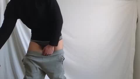 Marco. When Im offline you can view premium content in bio online show from March 19, 12:30 pm