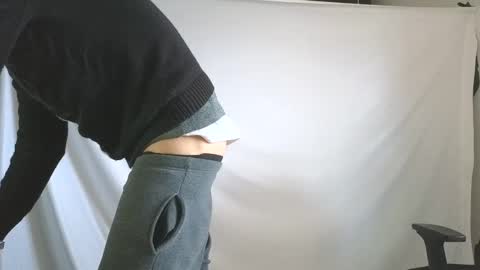 Marco. When Im offline you can view premium content in bio online show from March 31, 8:49 am