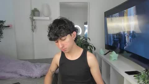 spider_baby_ online show from December 1, 8:12 pm