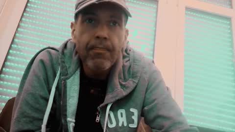 spliffray online show from May 5, 1:57 pm