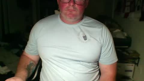 spudz1868 online show from June 3, 3:19 am