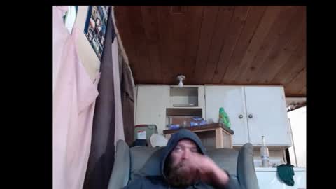 Snapshot of squegly chatting on December 25, 2:03 am Bryan online show from December 25, 2:03 am