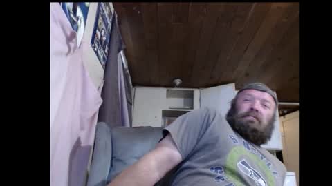 Snapshot of squegly chatting on September 22, 5:23 pm Bryan online show from September 22, 5:23 pm