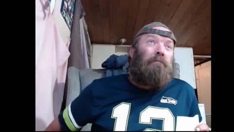 Snapshot of squegly chatting on October 10, 9:58 am Bryan online show from October 10, 9:58 am