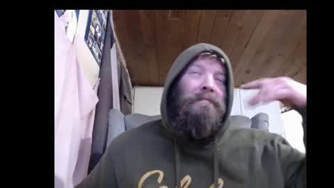 Snapshot of squegly chatting on January 6, 10:02 am Bryan online show from January 6, 10:02 am