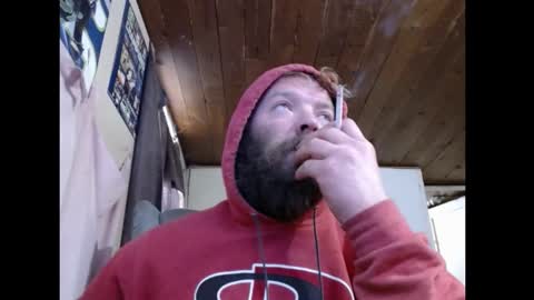 Snapshot of squegly chatting on February 9, 7:52 pm Bryan online show from February 9, 7:52 pm