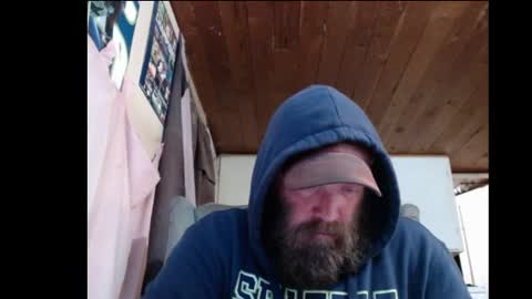 Snapshot of squegly chatting on December 23, 9:27 am Bryan online show from December 23, 9:27 am